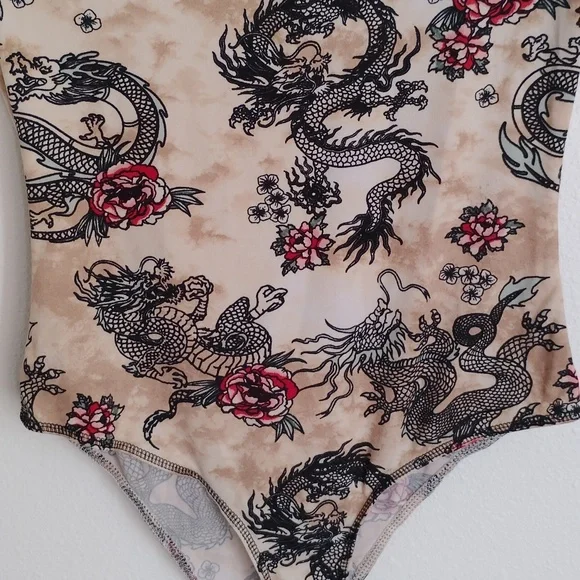 Rue 21 Womens Black/Red Dragon Asian Print Floral Bodysuit Sz M Fairy Grunge Y2K - Picture 3 of 6